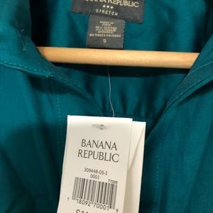 Banana Republic Tops - 🍌 Banana Republic Button Up Banana Republic Tops - 🍌 Banana Republic Button Up